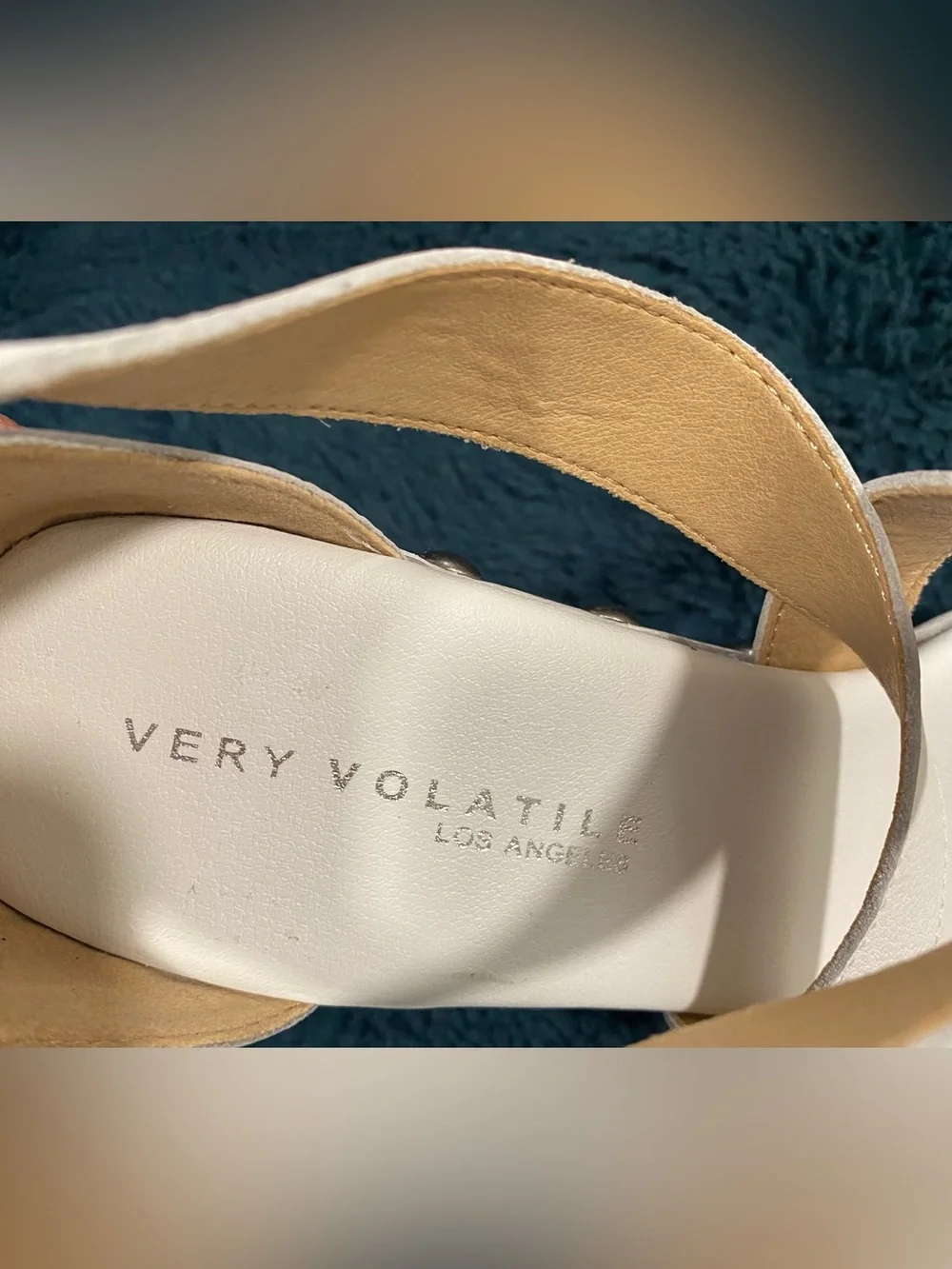 Very Volatile Zitola Platform Wedge Sandals – Women's Size 11 Brand New